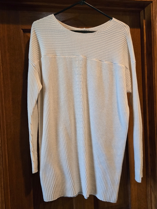 Liz Claiborne Sweaters - Liz Claiborne Cream Ribbed Knit Sweater Top